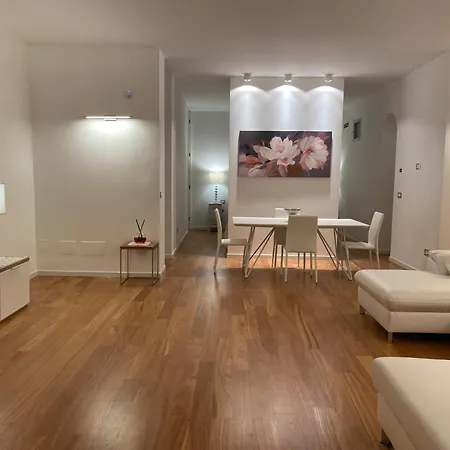 Peonia Elegance ביצ'לייה